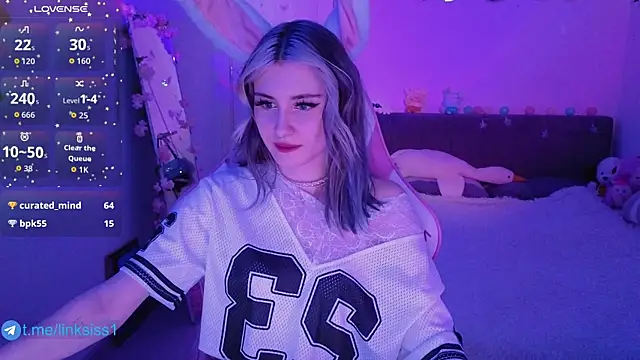 twicewetgirl online show from April 2026 02:40:02 PM