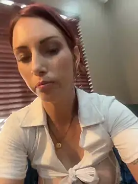 Astoria Moon online show from March 2026 09:58:01 AM