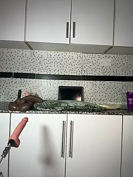 Bella045 online show from April 2026 02:13:01 AM