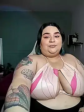 Snapshot of tiffany_laurens chatting on January 2025 02:14:02 AM tiffany laurens online show from January 2025 02:14:02 AM