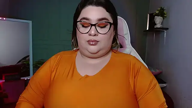 Snapshot of tiffany_laurens chatting on December 2024 06:42:01 AM tiffany laurens online show from December 2024 06:42:01 AM