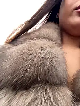 Snapshot of Syka0001 chatting on October 2025 11:33:02 AM Syka0001 online show from October 2025 11:33:02 AM