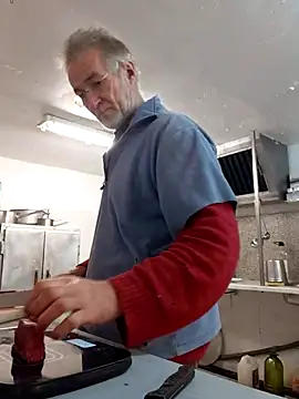 60philippe online show from November 2025 09:58:02 AM