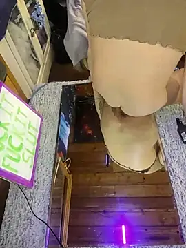 Snapshot of KrystallCox@xh chatting on December 2025 12:11:02 AM KrystallCoxxh online show from December 2025 12:11:02 AM