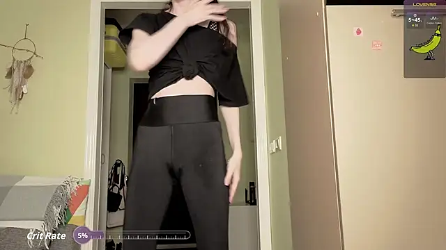 Snapshot of Sussie_Salmon chatting on September 2025 05:30:01 PM Sussie Salmon online show from September 2025 05:30:01 PM