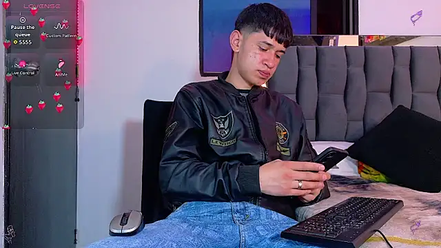 Mr daren  online show from September 2025 06:21:02 PM