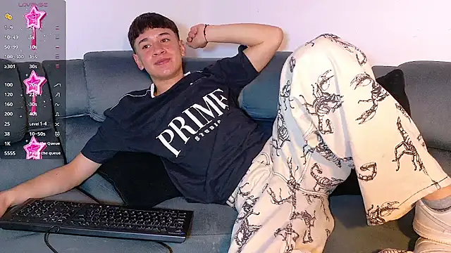 Mr daren  online show from November 2025 06:11:02 PM