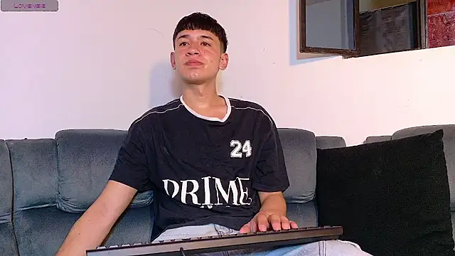 Mr daren  online show from October 2025 06:07:02 PM