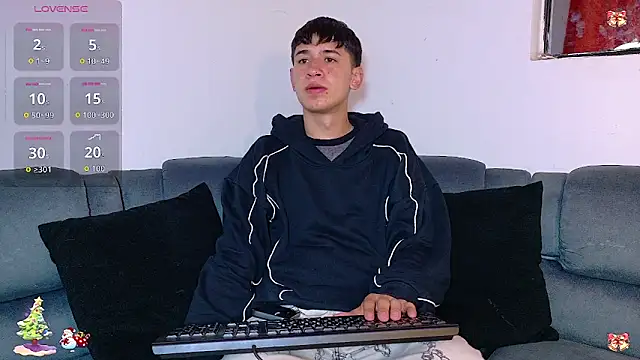 Mr daren  online show from December 2025 07:18:02 PM