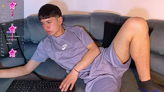 Mr daren  online show from November 2025 06:33:02 PM