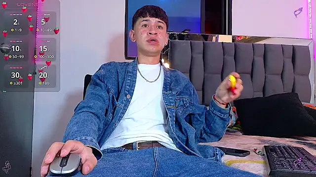 Mr daren  online show from September 2025 05:13:02 PM