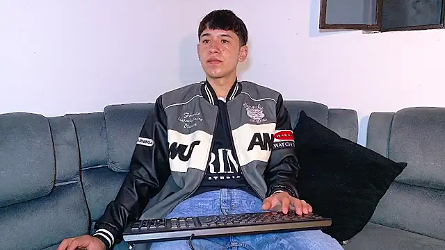 Mr daren  online show from November 2025 07:07:02 PM