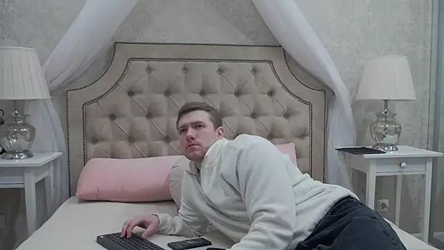 EthanPinkman online show from March 2026 04:31:01 AM