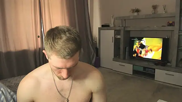 Snapshot of EthanPinkman chatting on June 2026 05:56:02 AM EthanPinkman online show from June 2026 05:56:02 AM