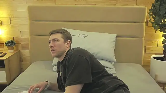 EthanPinkman online show from March 2026 04:04:02 AM