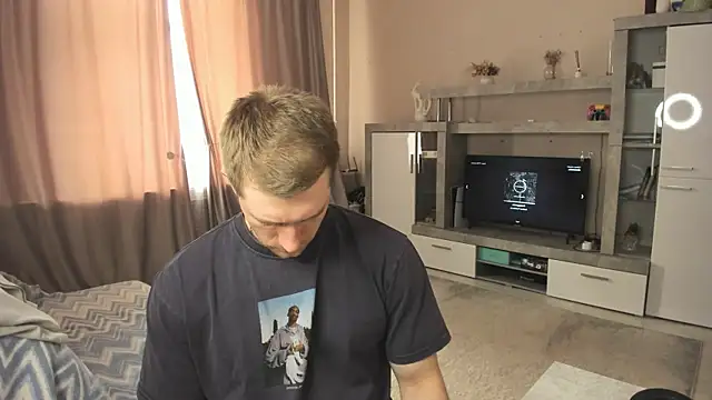 EthanPinkman online show from May 2026 05:49:02 AM