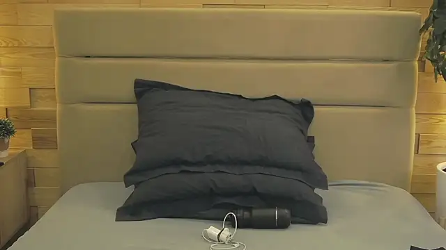 EthanPinkman online show from April 2026 04:19:02 AM