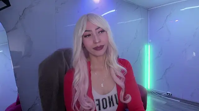 LilithCooperr  online show from April 2026 03:08:01 AM