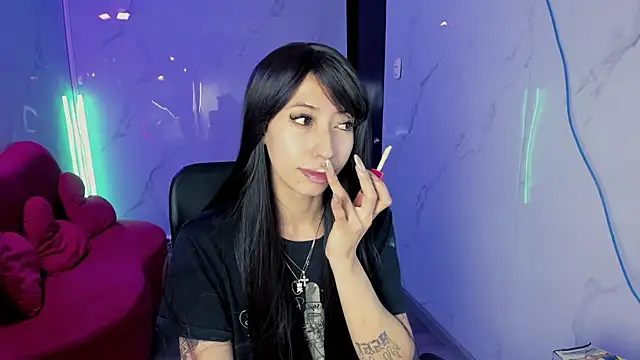 LilithCooperr  online show from May 2026 03:37:01 AM