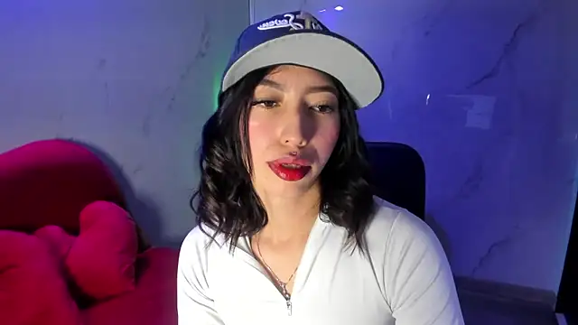 LilithCooperr  online show from October 2025 04:51:01 PM