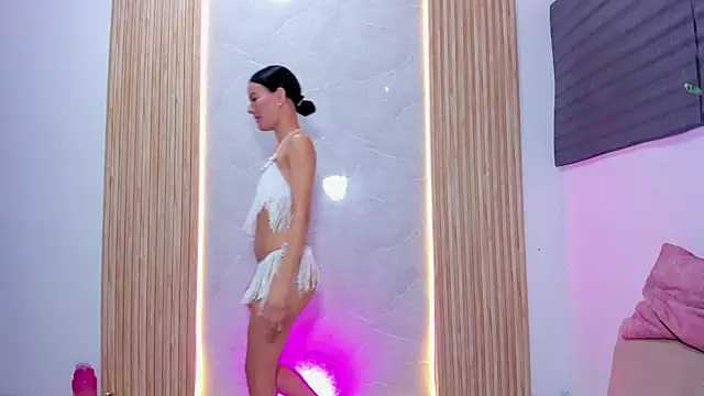 wild demongirl online show from January 2026 06:36:01 PM