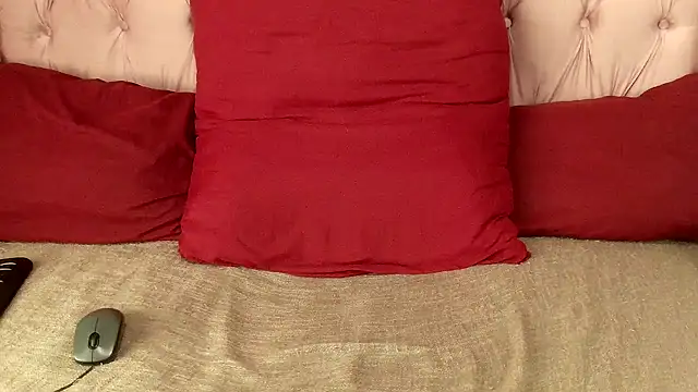 SweetMellowX1 online show from April 2026 12:54:01 PM