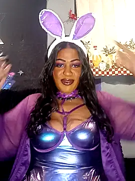 AmazonianMistress online show from April 2026 05:08:02 PM