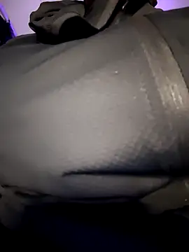 AmazonianMistress online show from March 2026 04:15:01 PM