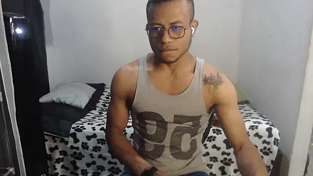 Snapshot of grandominantex1 chatting on February 2026 11:13:01 PM grandominantex1 online show from February 2026 11:13:01 PM