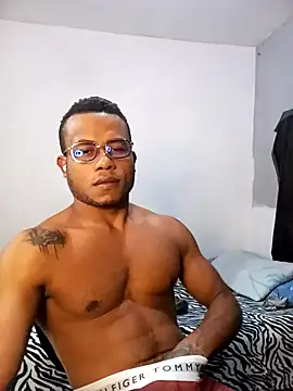 grandominantex1 online show from March 2026 11:15:02 PM