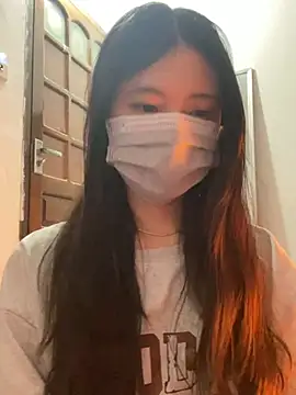 Snapshot of -hanime- chatting on December 2024 04:57:02 PM -hanime- online show from December 2024 04:57:02 PM