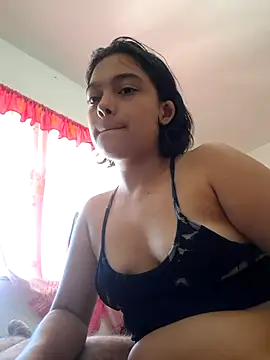 Snapshot of littlemelii chatting on February 2026 06:38:01 PM littlemelii online show from February 2026 06:38:01 PM