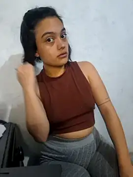 Snapshot of littlemelii chatting on September 2025 11:21:02 PM littlemelii online show from September 2025 11:21:02 PM