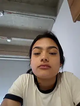 Snapshot of littlemelii chatting on February 2025 09:58:02 PM littlemelii online show from February 2025 09:58:02 PM