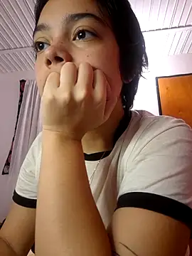 littlemelii online show from June 2026 05:34:02 PM