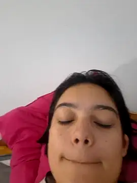 littlemelii online show from April 2026 07:20:01 PM