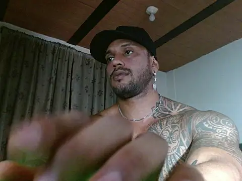 manolofitt online show from May 2026 06:40:02 PM