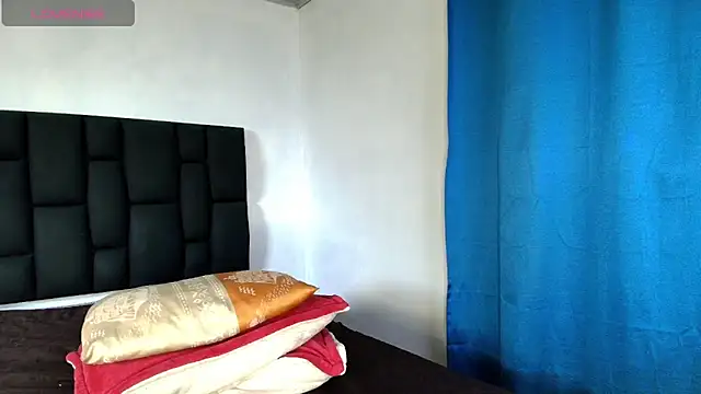 Aurora doll23 online show from April 2026 08:02:01 PM