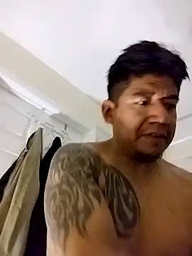 OverfullDamask online show from February 2025 07:30:01 PM