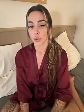 Alisa-Marie online show from November 2025 04:10:05 PM