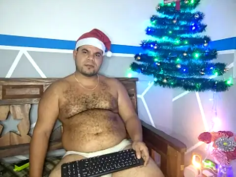 Snapshot of Evert_hairyboy chatting on December 2025 05:59:02 PM Evert hairyboy online show from December 2025 05:59:02 PM
