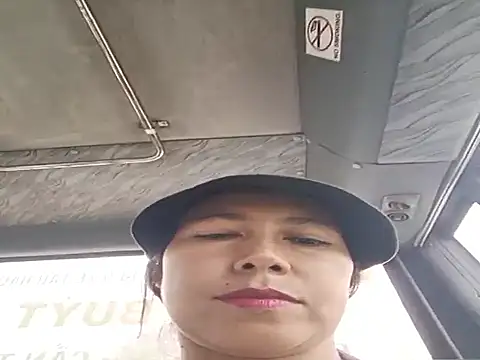 2HotAsain4u online show from November 2025 04:39:01 AM