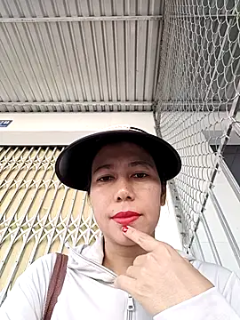 2HotAsain4u online show from April 2026 01:06:01 AM