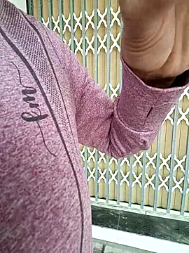 2HotAsain4u online show from January 2026 06:17:01 AM