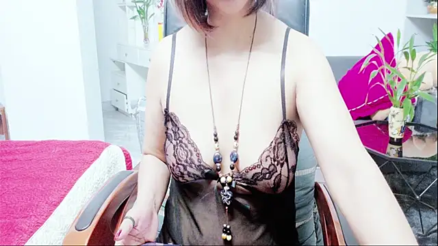 Miu-Le online show from July 2026 02:16:01 PM