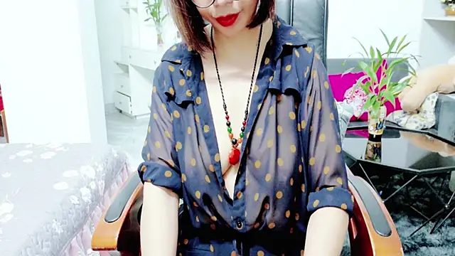 Miu-Le online show from June 2026 08:25:02 PM