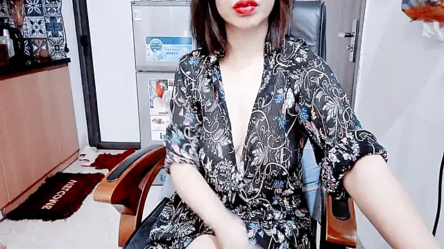 Miu-Le online show from March 2026 06:24:02 AM