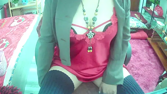 Miu-Le online show from March 2025 06:17:02 PM