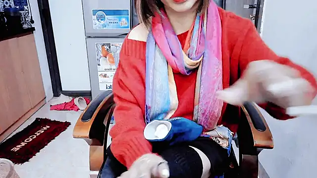 Miu-Le online show from January 2026 05:28:01 PM