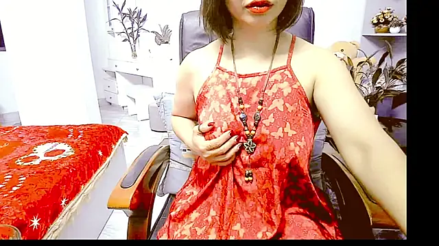 Snapshot of Miu-Le chatting on May 2026 08:17:01 PM Miu-Le online show from May 2026 08:17:01 PM